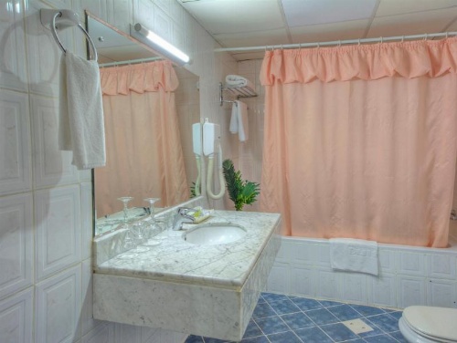 Dulf Hotel Dubai image 16